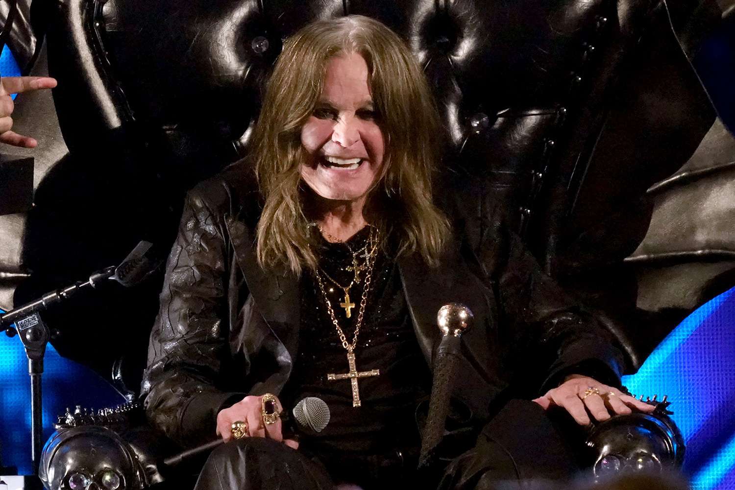 Ozzy Osbourne Won't Perform Full Set at Final Black Sabbath Show After(02)