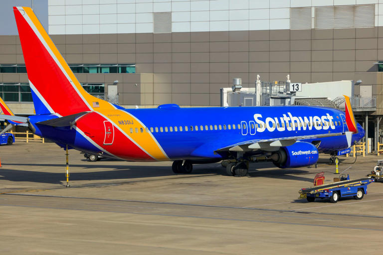 Southwest Airlines laying off 1,750 corporate workers in costsaving effort