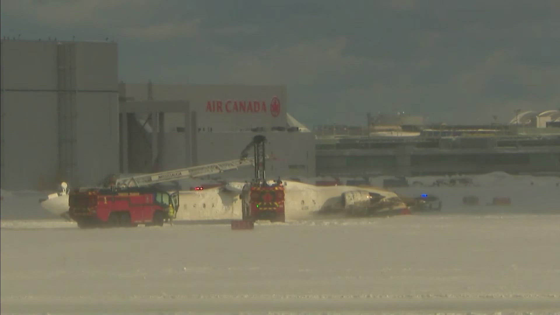 Toronto plane crash Aviation expert on upside down crash, injuries