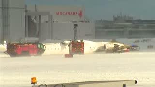 Emergency teams responding after plane crash in Toronto