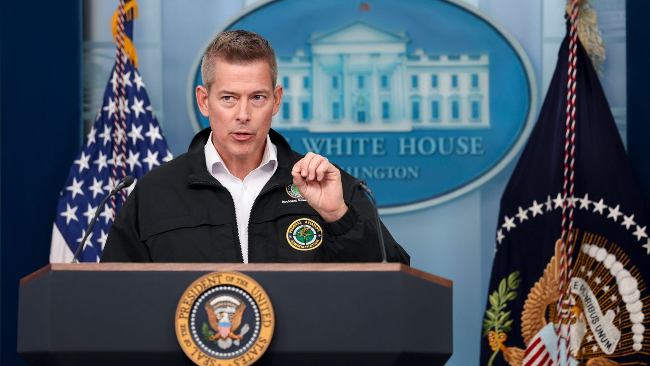 FAA fires hundreds of staff amid Trump admin drive to cut federal