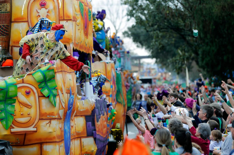 mardi gras parades in jefferson parish