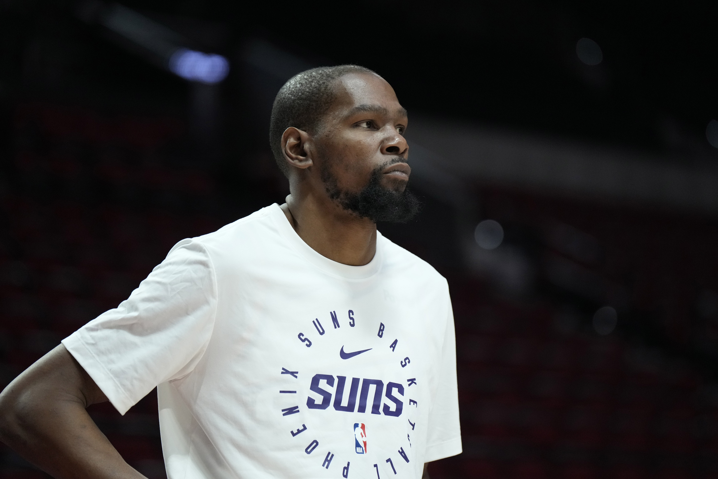 Kevin Durant reveals real reason why he didn't want to be traded to(02)
