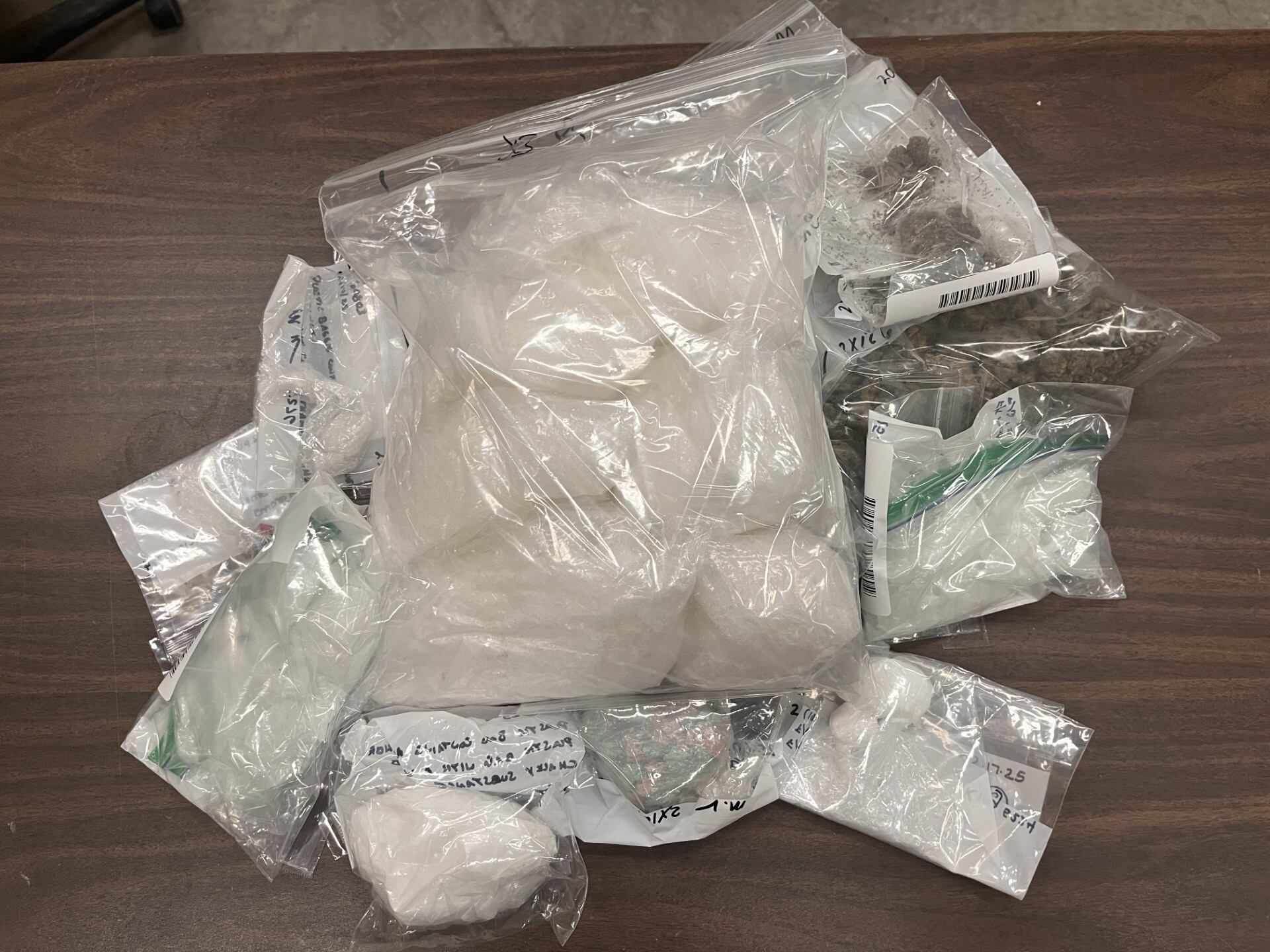 4 suspects arrested in Evansville during a drug bust Monday