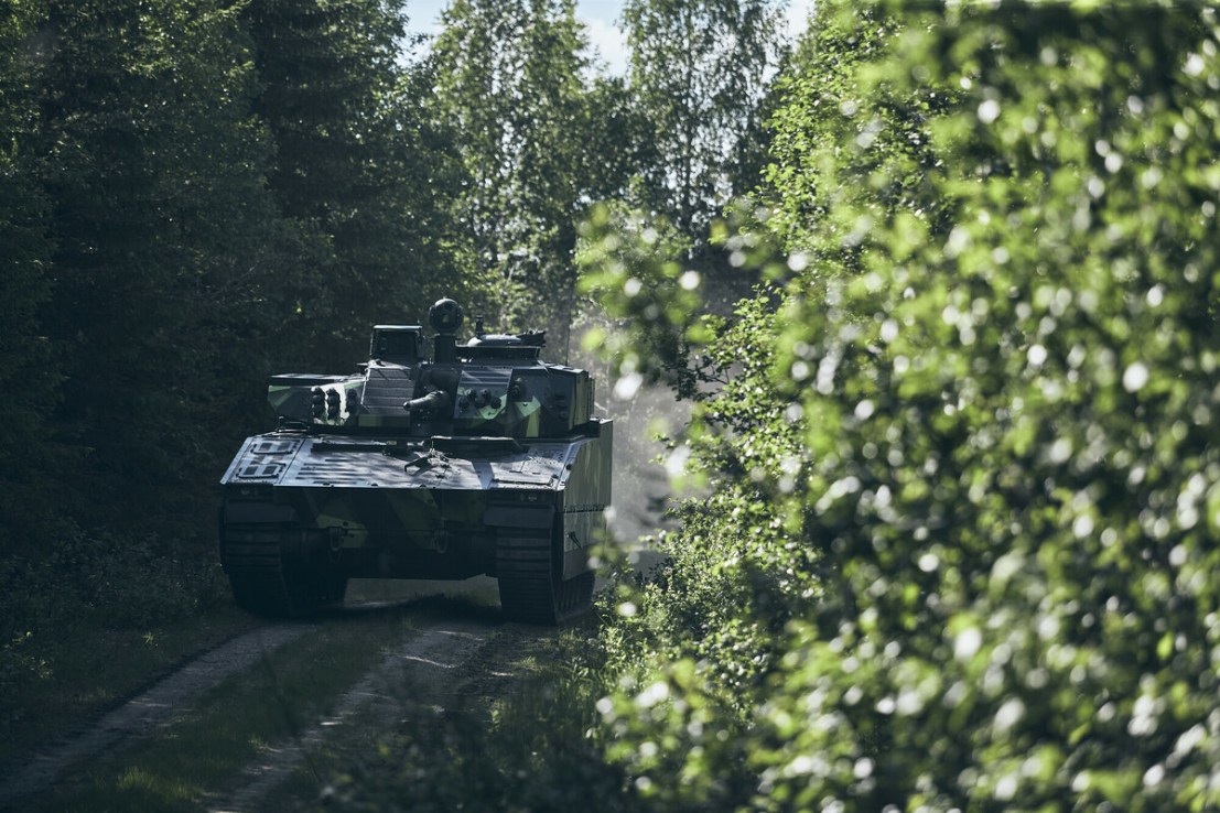 BAE Systems to spend billions on growth and hire thousands more staff