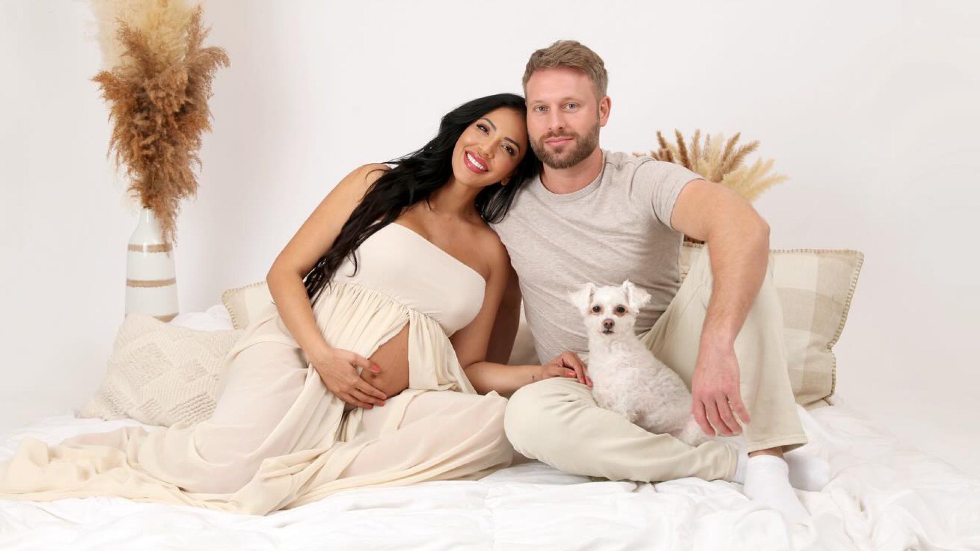 Married '90 Day Fiance' Star Jasmine Expecting Baby No. 1 With New