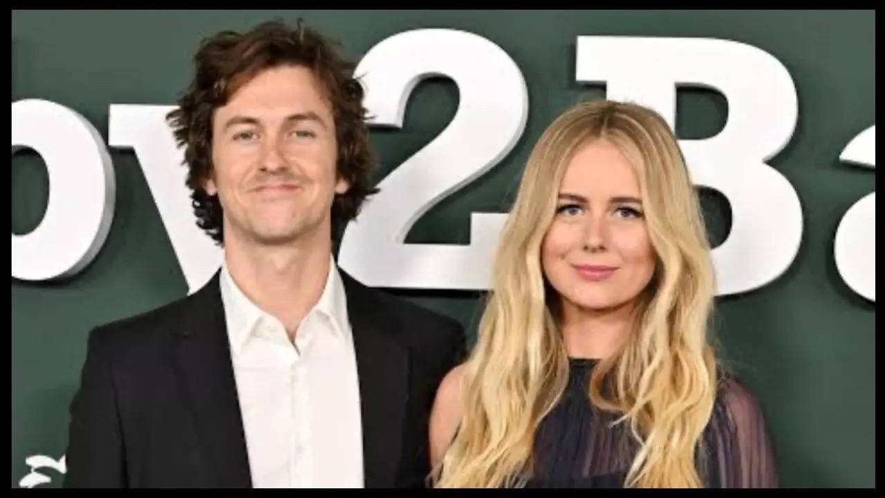 ‘Nobody Wants This’ star Justine Lupe ties the knot with Tyson Mason in