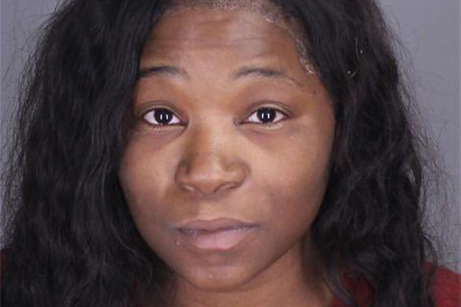 Mom of 3 Kids Found Abandoned Living in 'Absolute Squalor' in Garbage(02)