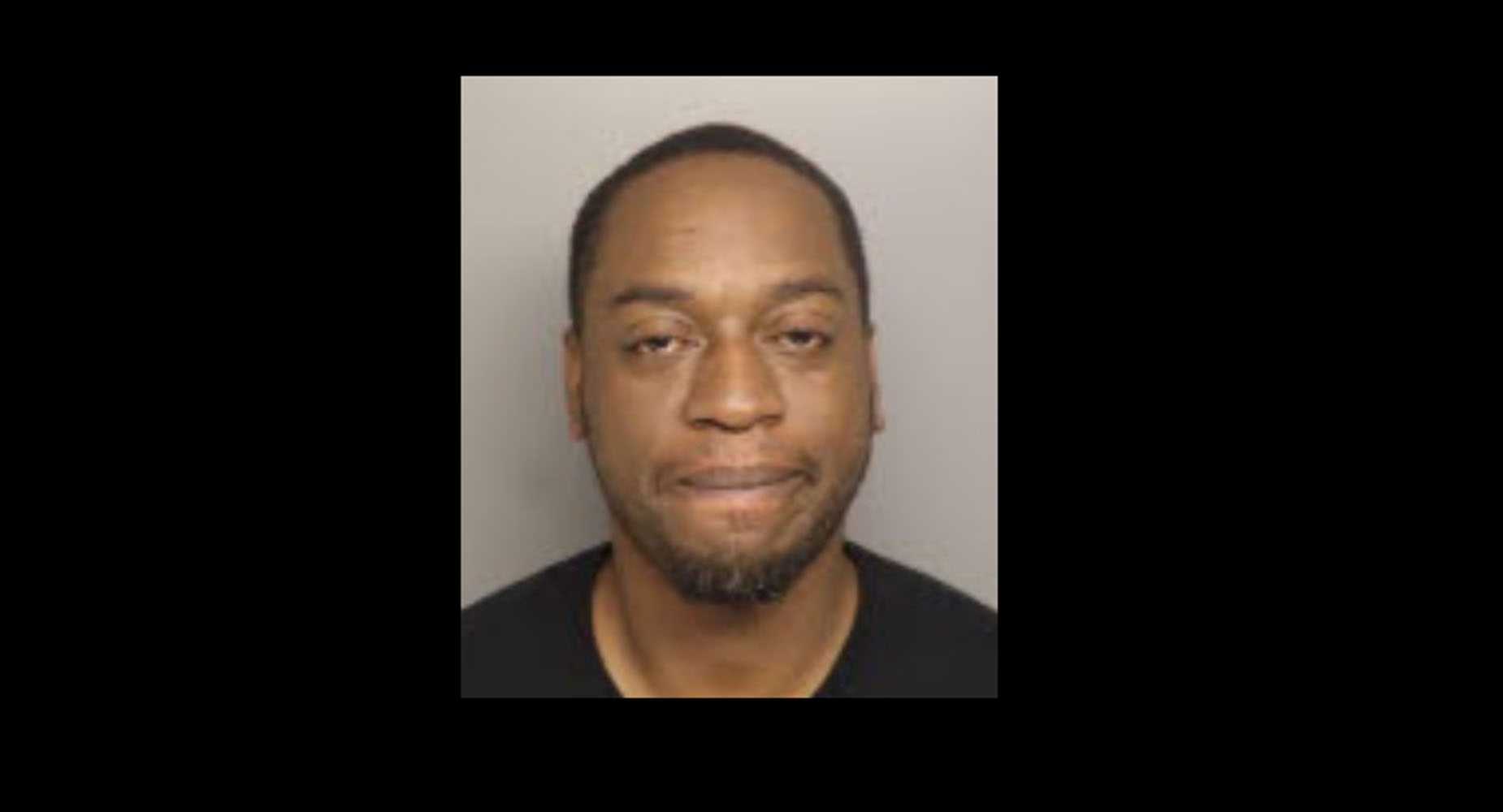 man-arrested-for-exposing-himself-to-employee-at-greenville-restaurant