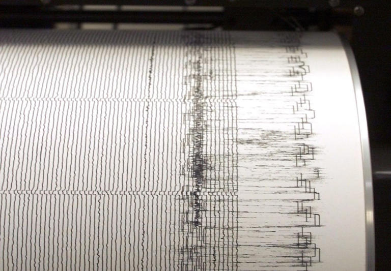 Alaska earthquake fairbanks