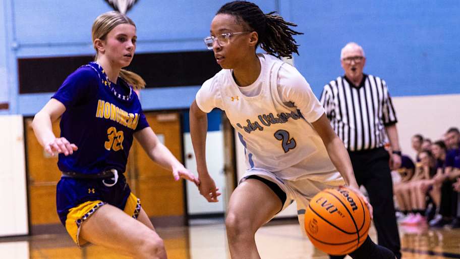 Illinois (IHSA) high school girls basketball regional finals scores (2