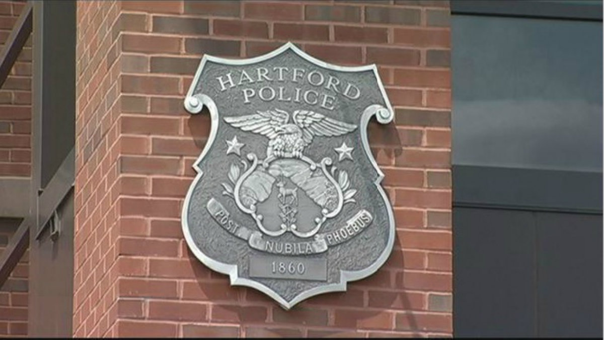 Man arrested in Hartford Thursday night on multiple charges