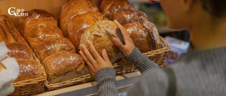 “上市后只想分钱”，烘焙第一股死在了高层内斗中