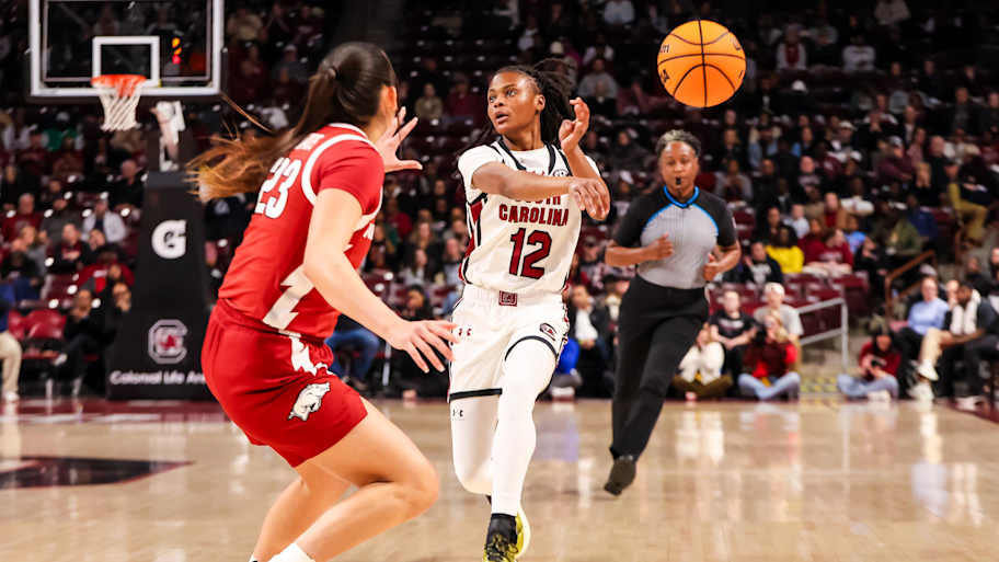 Dawn Staley Has 4-Word Phrase for MiLaysia Fulwiley's Flash After South ...
