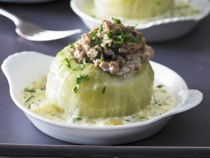 Kohlrabi gefüllt mit Hackfleisch: Lecker und Low Carb