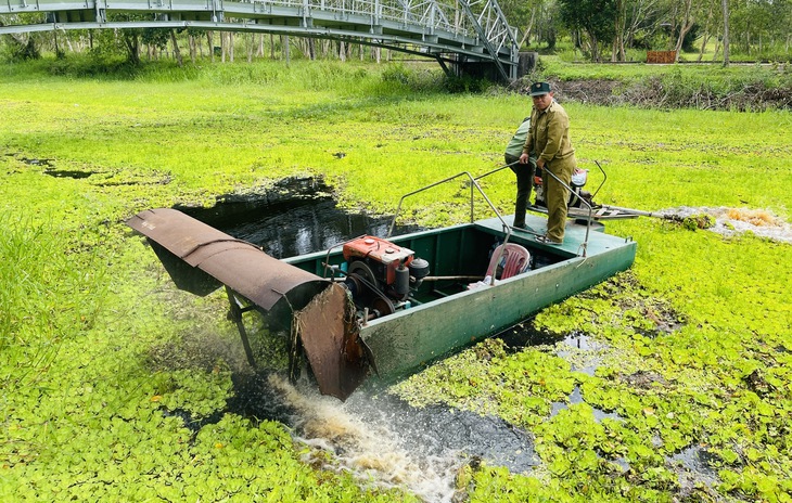 Thủ tướng: Chủ động ứng phó xâm nhập mặn bất thường tăng cao, không để người dân thiếu nước ngọt
