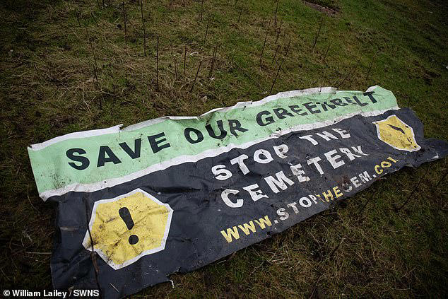 A group called 'Say No to the Cemetery' has thousands of members and they even have a fundraising page for experts to help them challenge the application