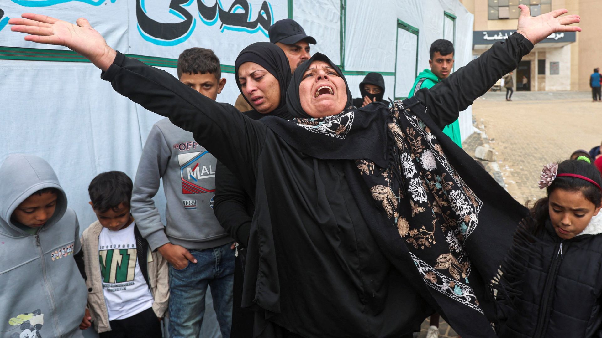 Palestinian woman killed by Israeli gunfire in central Gaza Strip