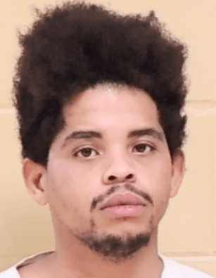 Shreveport police arrest man accused of shooting at mother