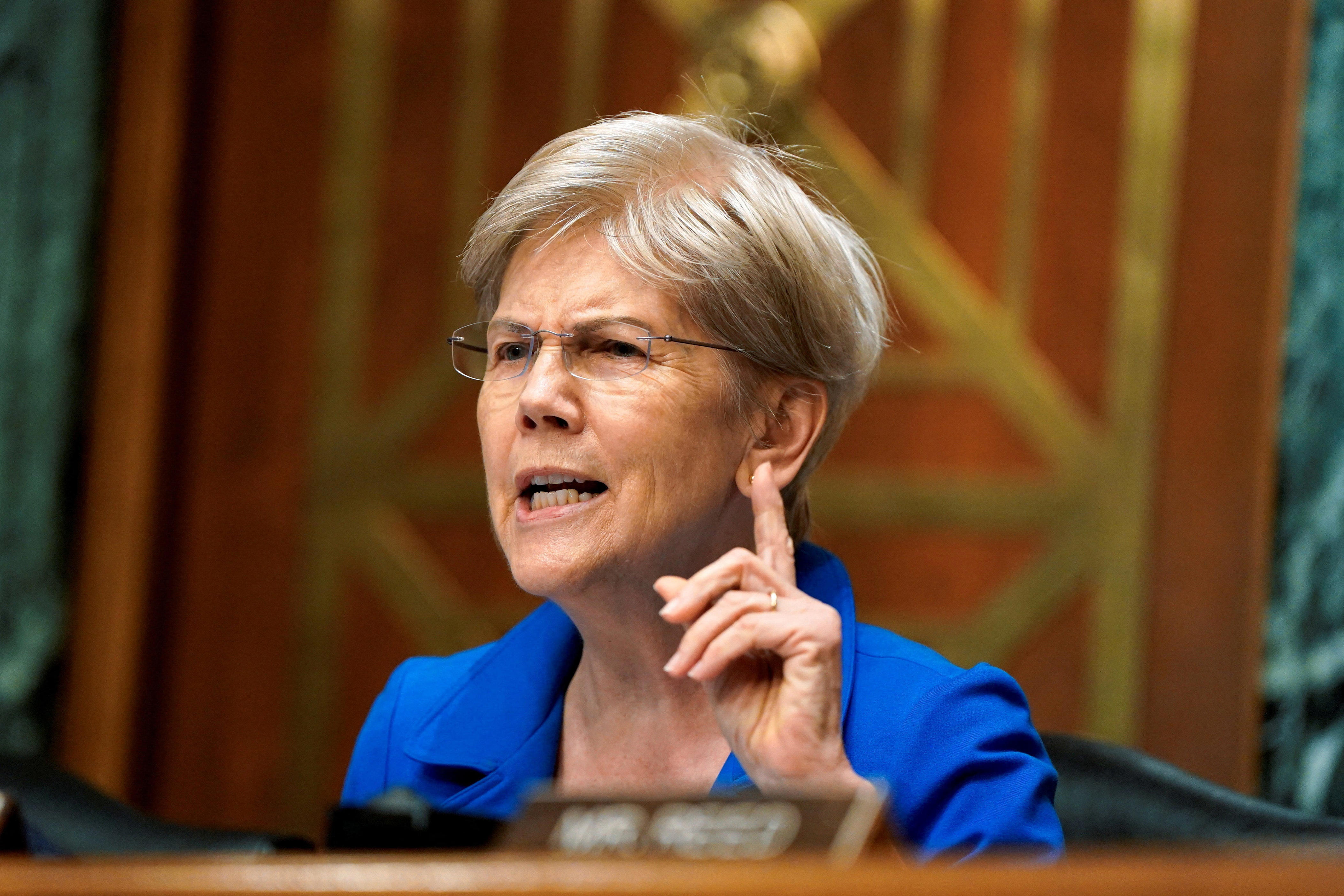 Senators press Treasury on Trump signature added to US paper money