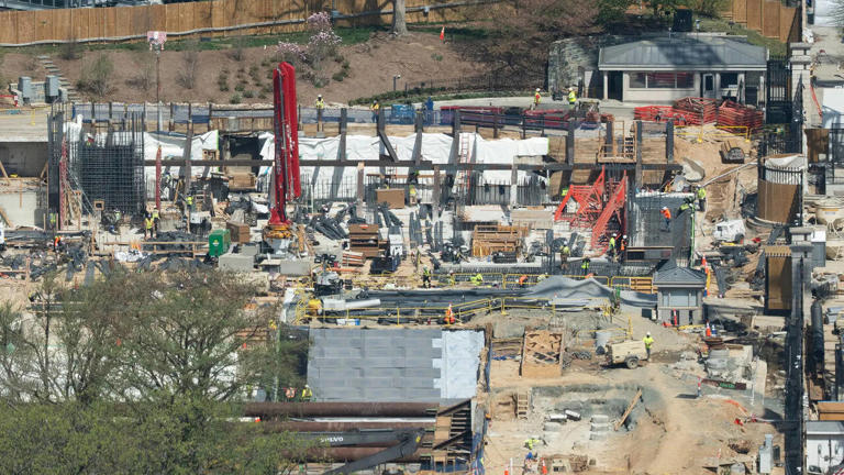 Trump's White House ballroom project faces approval amid legal challenges