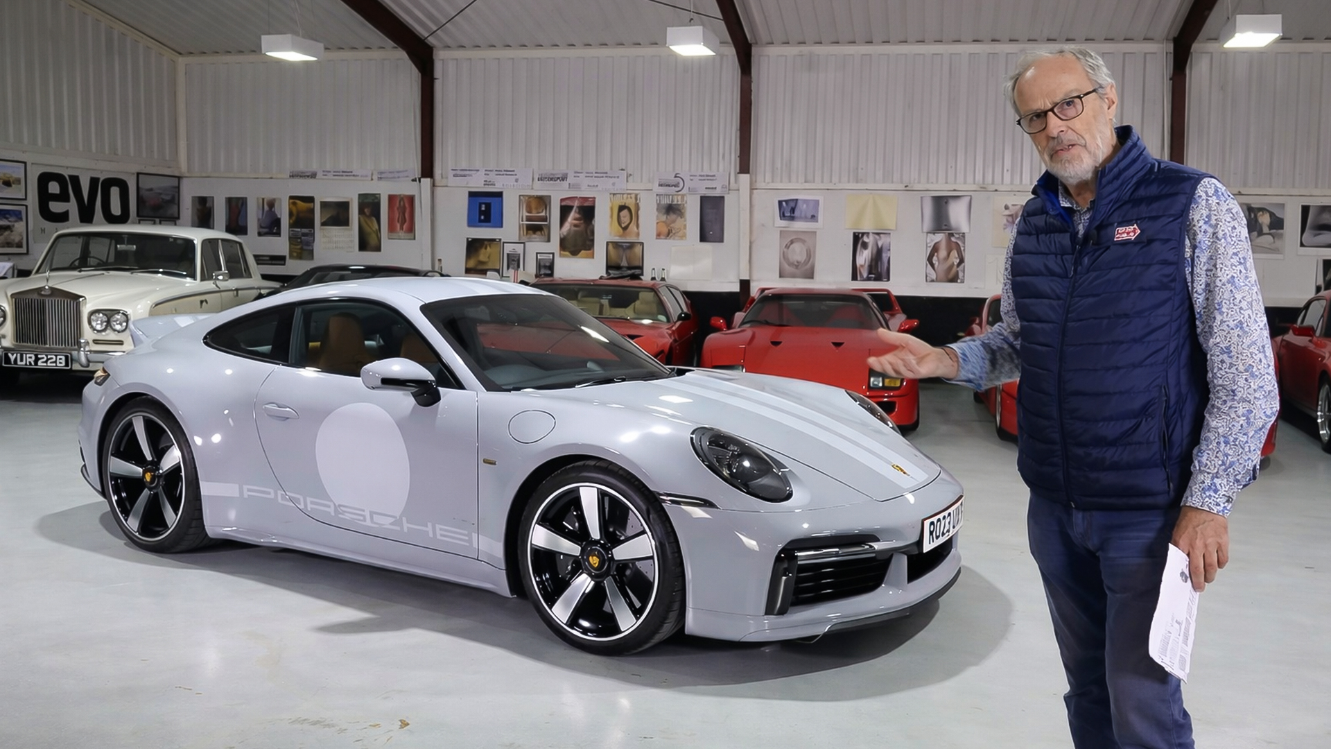 Porsche 911 Sport Classic stands out with its style
