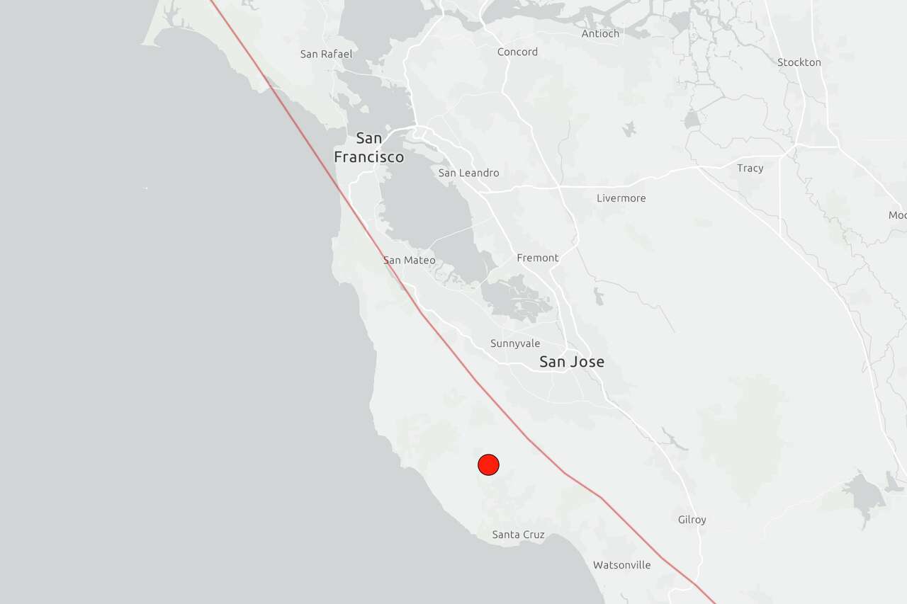 Strong earthquake jolts Bay Area in early morning hours<br><br>