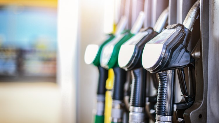 Gas prices soar past $4 amid Middle East conflict impacts on oil routes