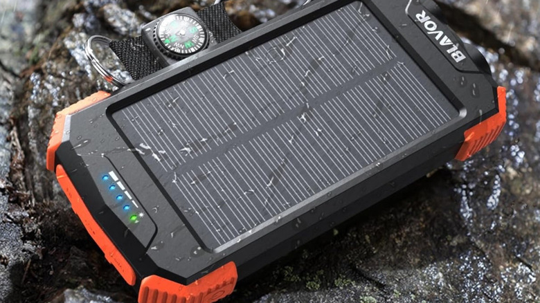 This portable solar power bank can charge your phone on its own