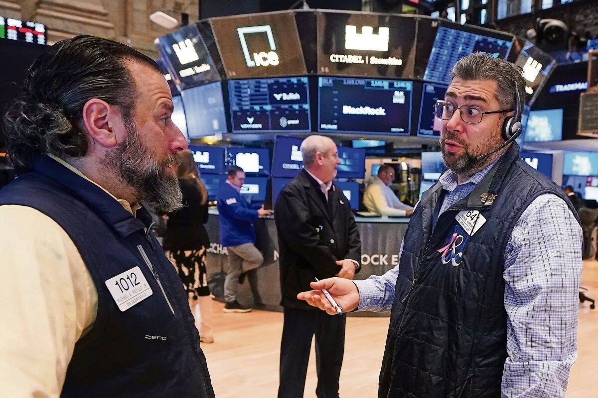 Guerra en Irán: cae Wall Street y se dispara el petróleo tras amenaza ...
