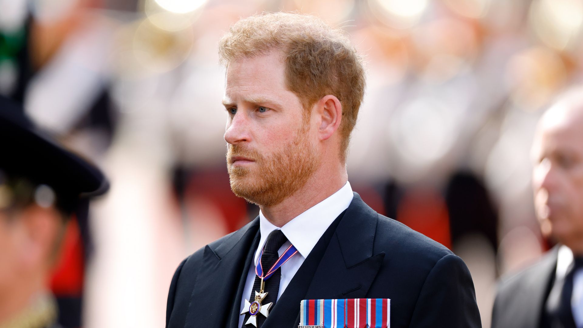Why Queen Elizabeth II kept a guarded distance from Prince Harry in her ...