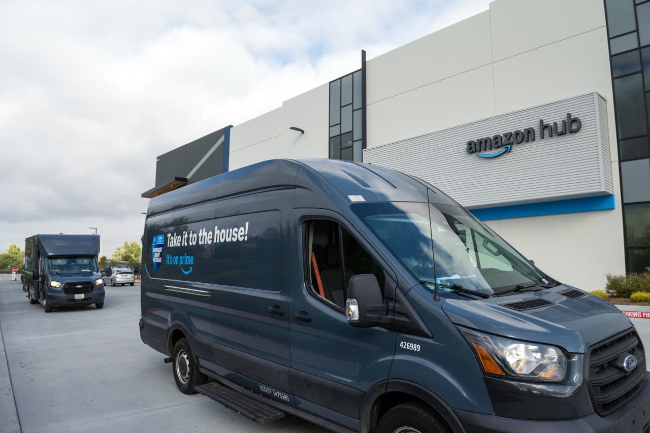 Amazon to boost fuel surcharges on third-party sellers as costs rise