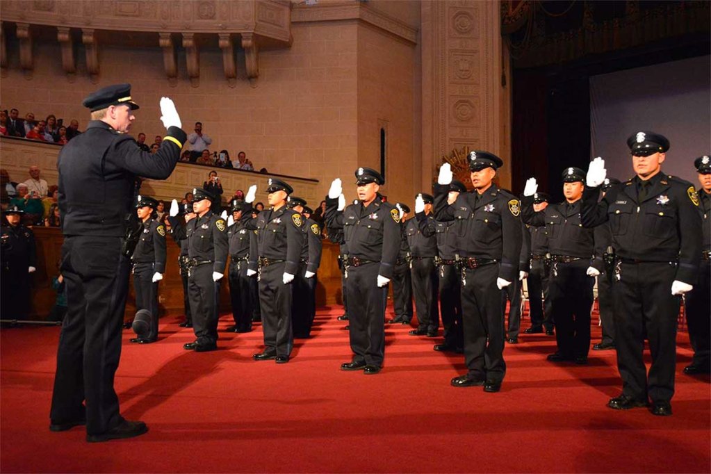 Oakland restores police cadet program with $900,000 grant, relaunch set ...