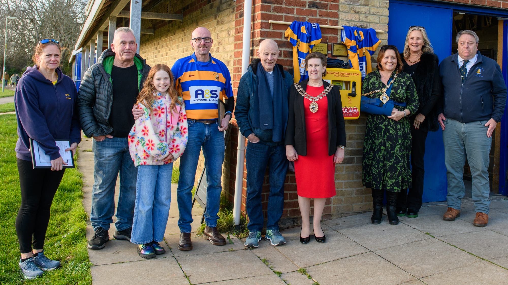 A really good Friday – over £2,400 raised for good causes in Gosport ...