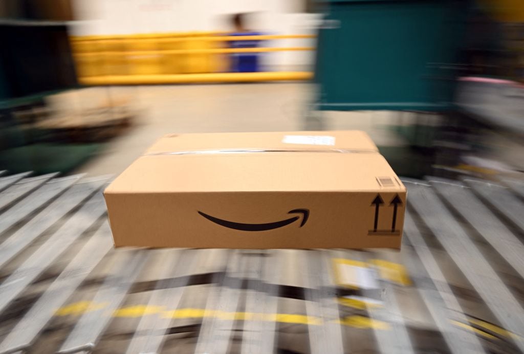 Amazon adding fuel surcharge for Canadian, US sellers starting April 17