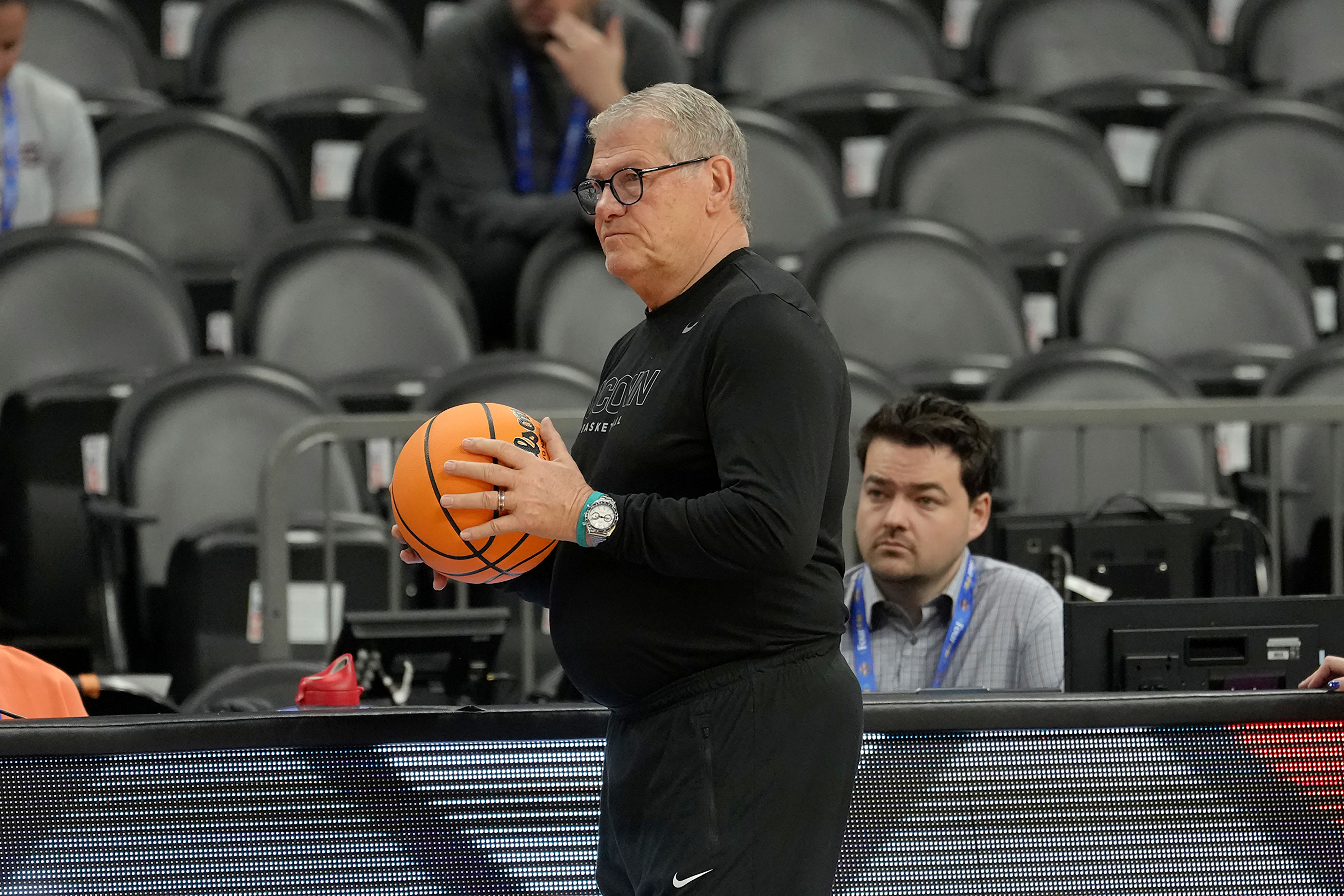 UConn and South Carolina meet again with place in NCAA women