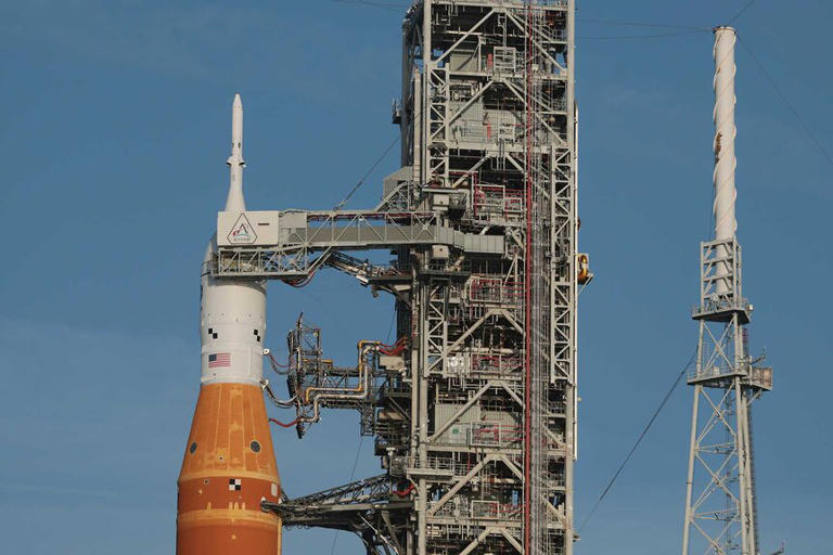 Where and what time to watch the Artemis II splashdown on Friday, April ...