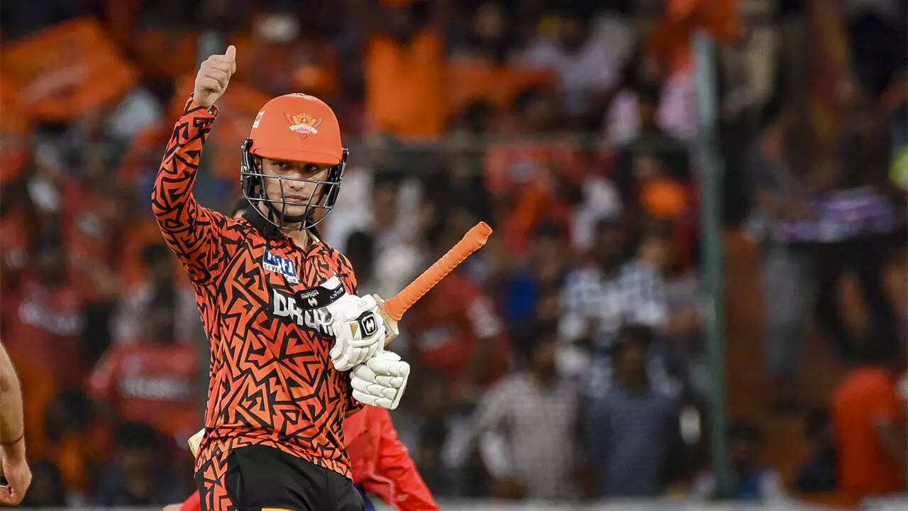IPL 2026: Abhishek Sharma scripts history, joins David Warner to...