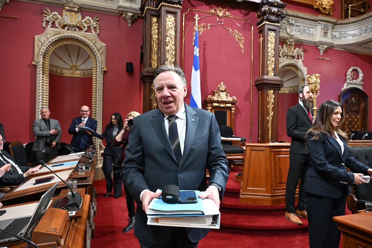 Legault speaks on French in Montreal, Quebec identity in final question ...
