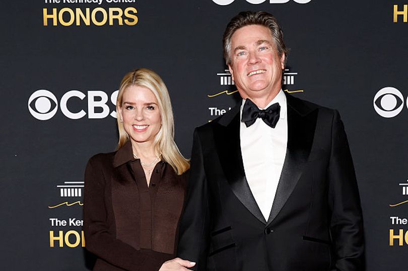 Pam Bondi's mysterious partner she hasn't married who Trump hates being