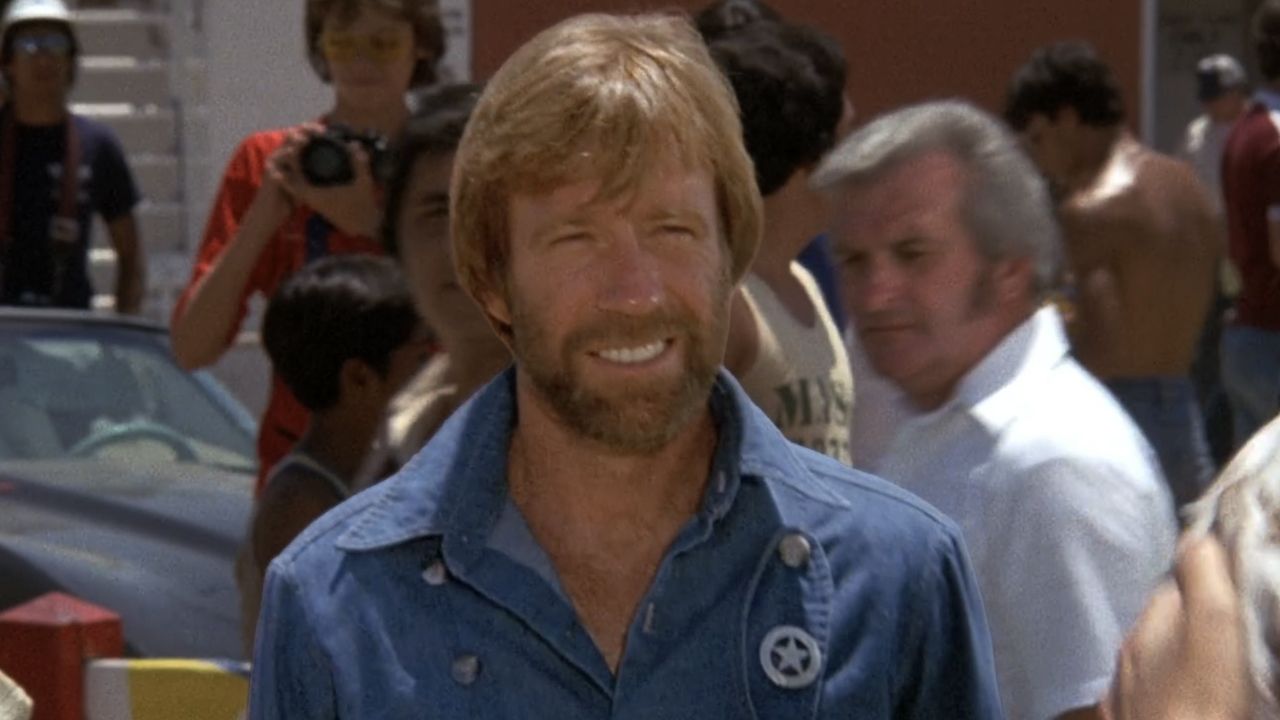 See the touching statement Chuck Norris' family sent to the fans one ...