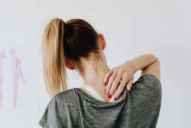 Reasons you could have numbness or tingling sensations in your hand