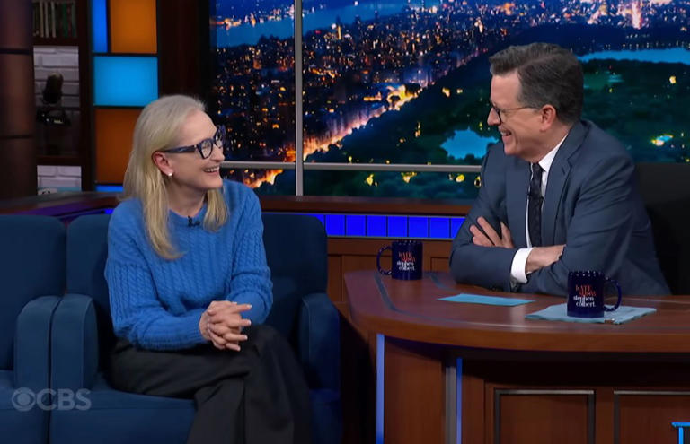 Meryl Streep brings back the iconic cerulean blue sweater for 'Devil ...