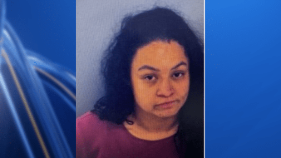Woman arrested on probation violation warrant in El Paso
