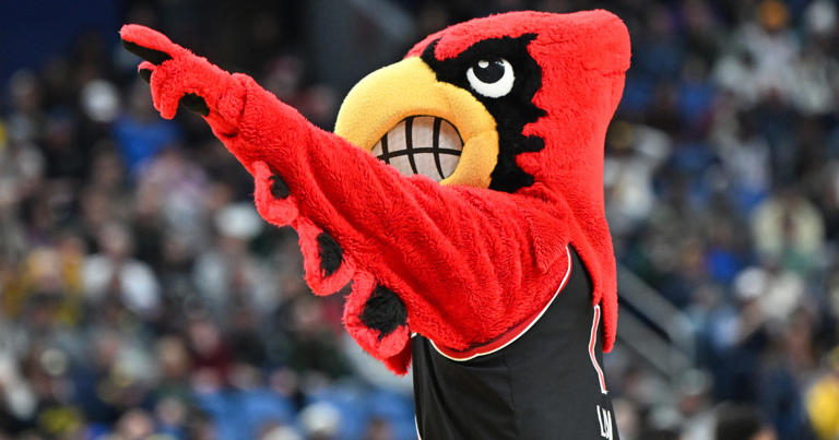 Louisville basketball 2026 offseason roster tracker