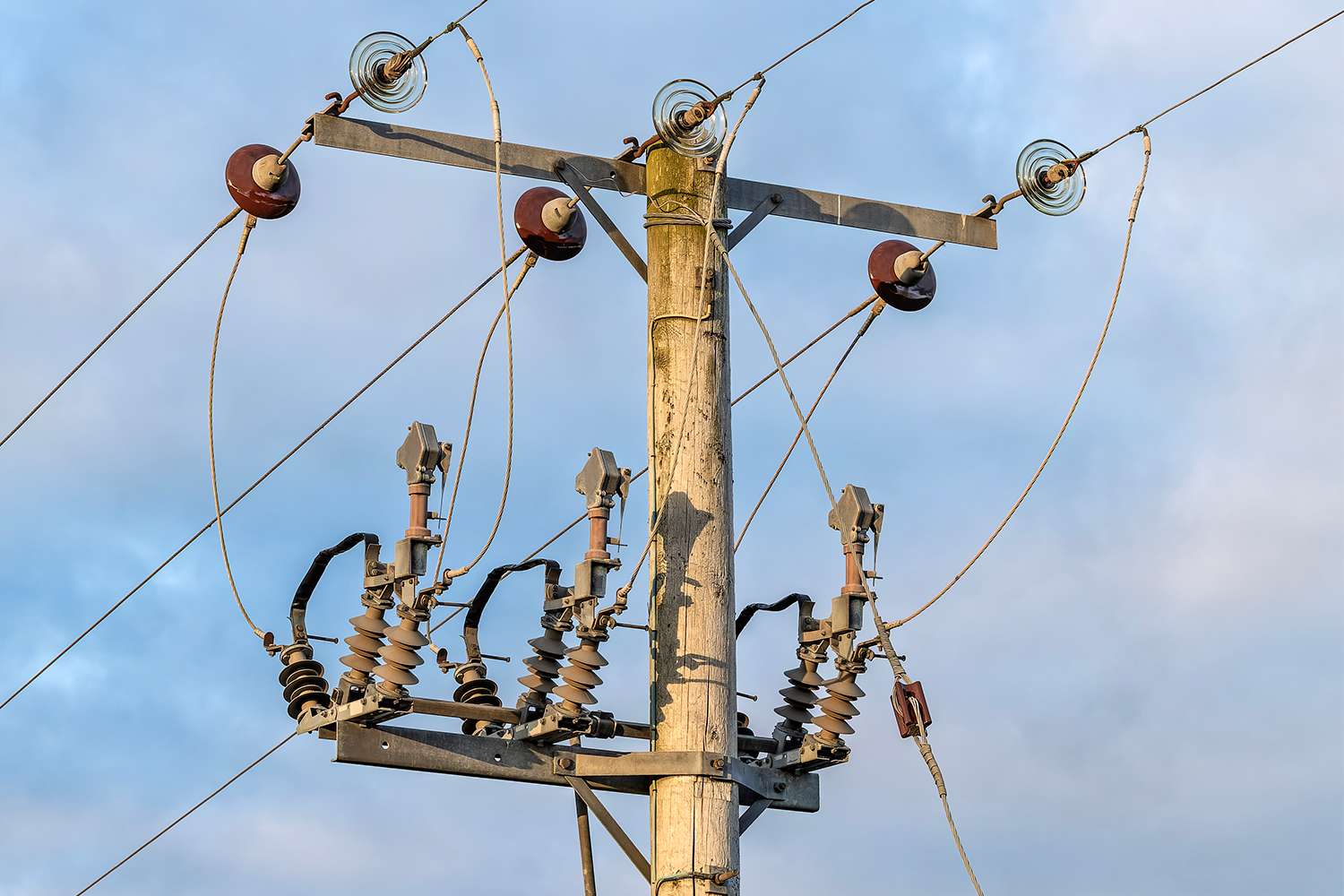 Mo. Man Electrocuted to Death While Allegedly Trying to Steal Copper ...