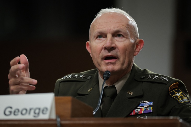 Tham mưu trưởng Lục quân Mỹ bất ngờ từ chức giữa chiến sự Trung Đông