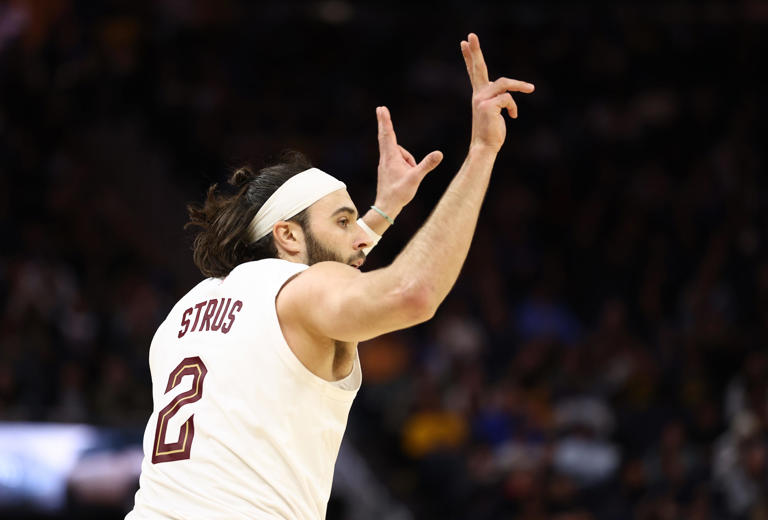Max Strus still has edge, lifts Cavs in Game 1 win vs Raptors. Opinion