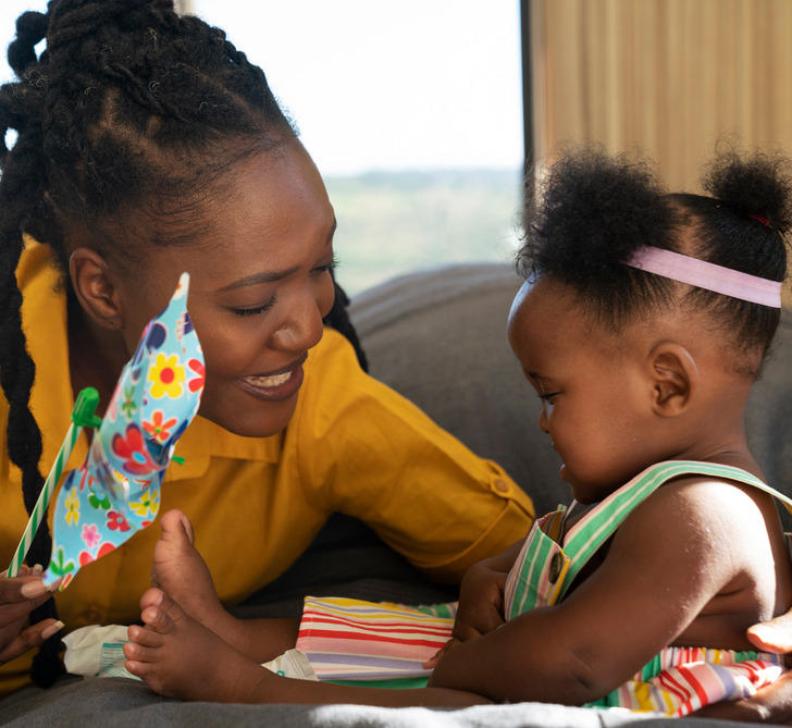 12 moments that prove real kindness means showing up for people nobody ...