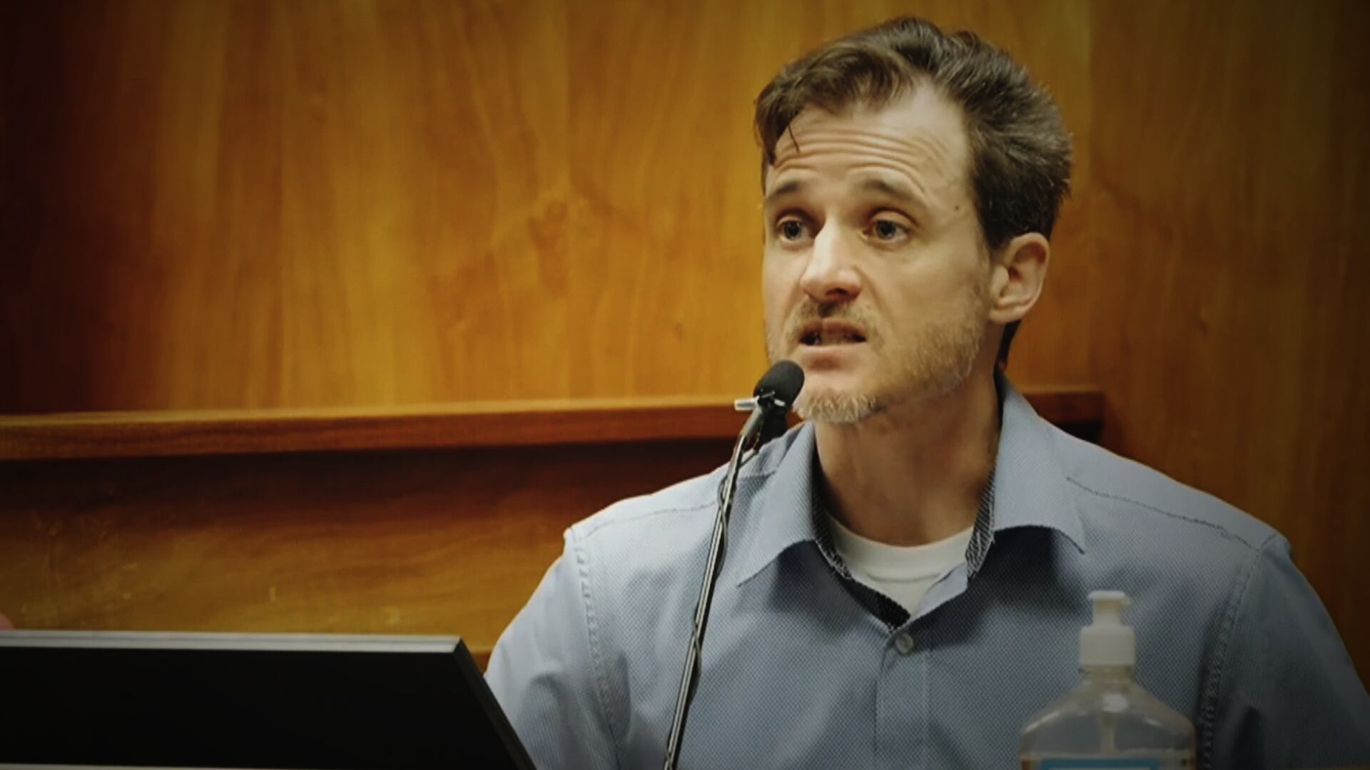 Jury deliberates attempted murder case against Maui doctor accused of ...